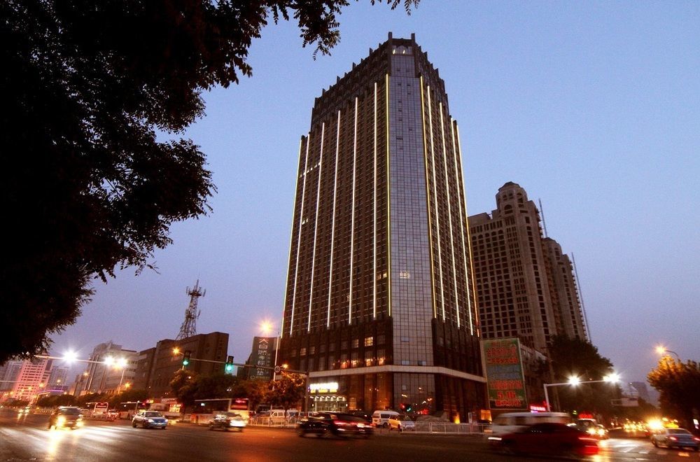 Best Western Hotel Yantai Exteriör bild